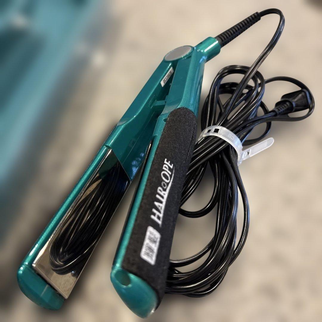 MGプラチナ輝髪アイロン　ストレートアイロン美容室　ヘアアイロン サニープレイス