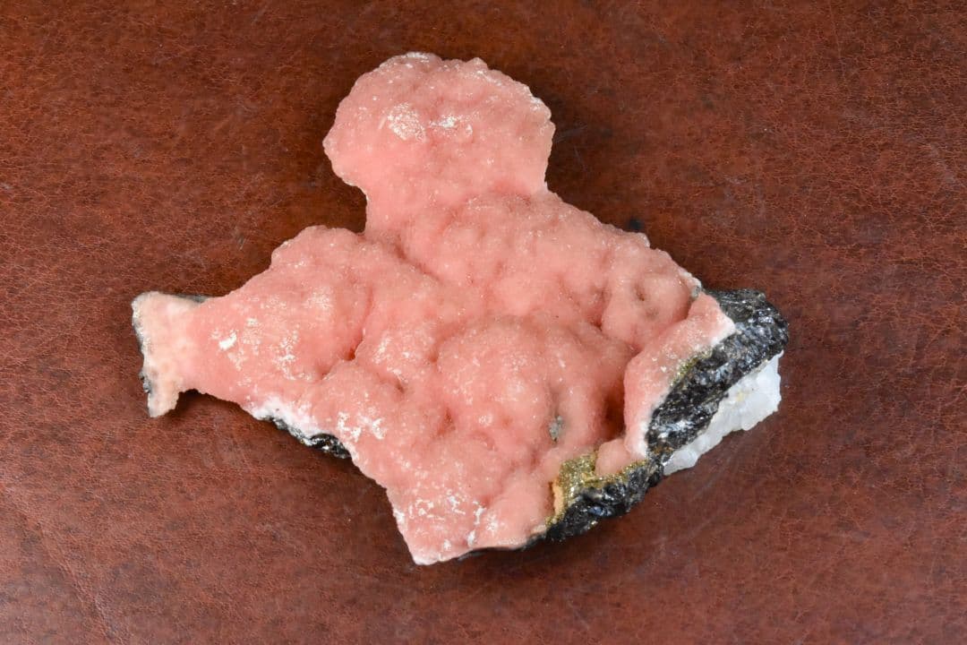 尾太鉱山産 菱マンガン鉱