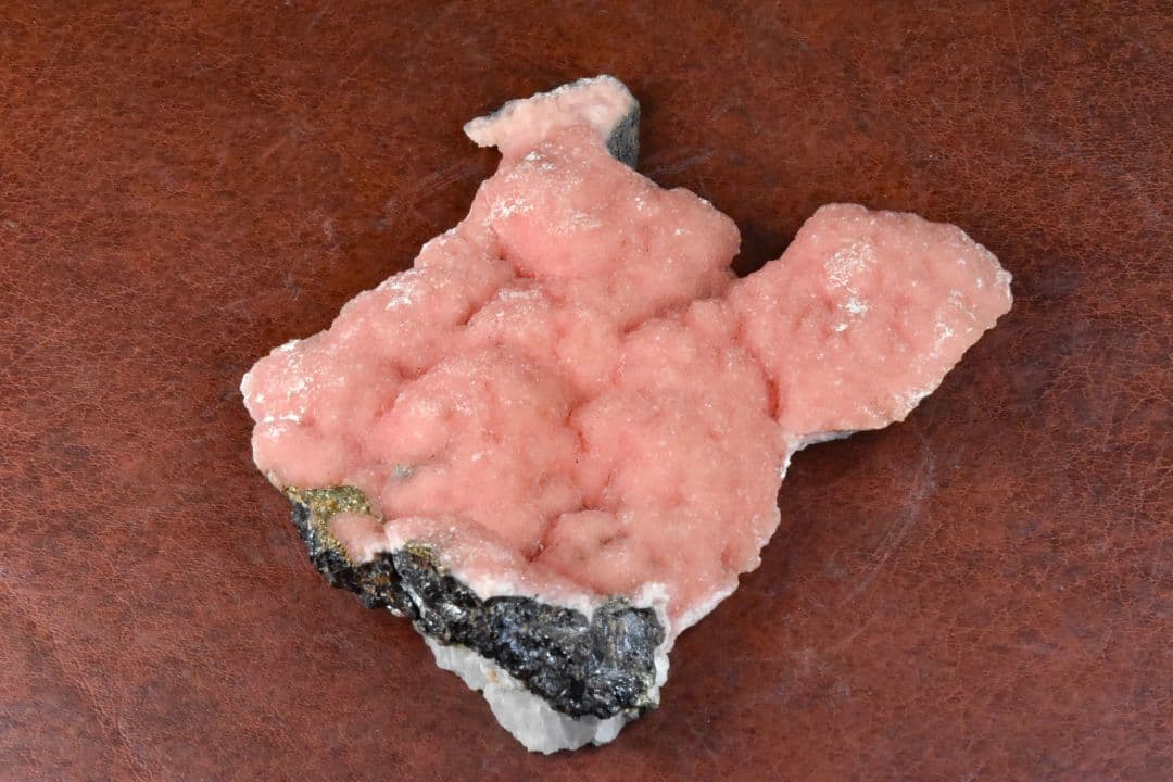 尾太鉱山産 菱マンガン鉱