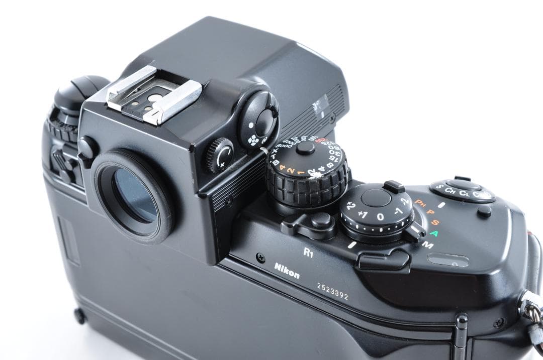 NIKON ニコン F4 フィルムカメラ モルト新品交換済 *6944