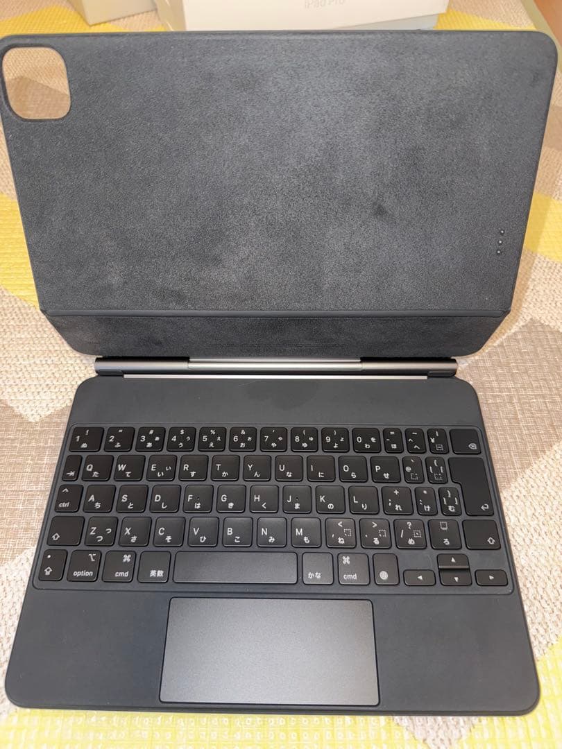 iPad Pro 11インチ第4世代シルバー128GB Wi-Fiモデル