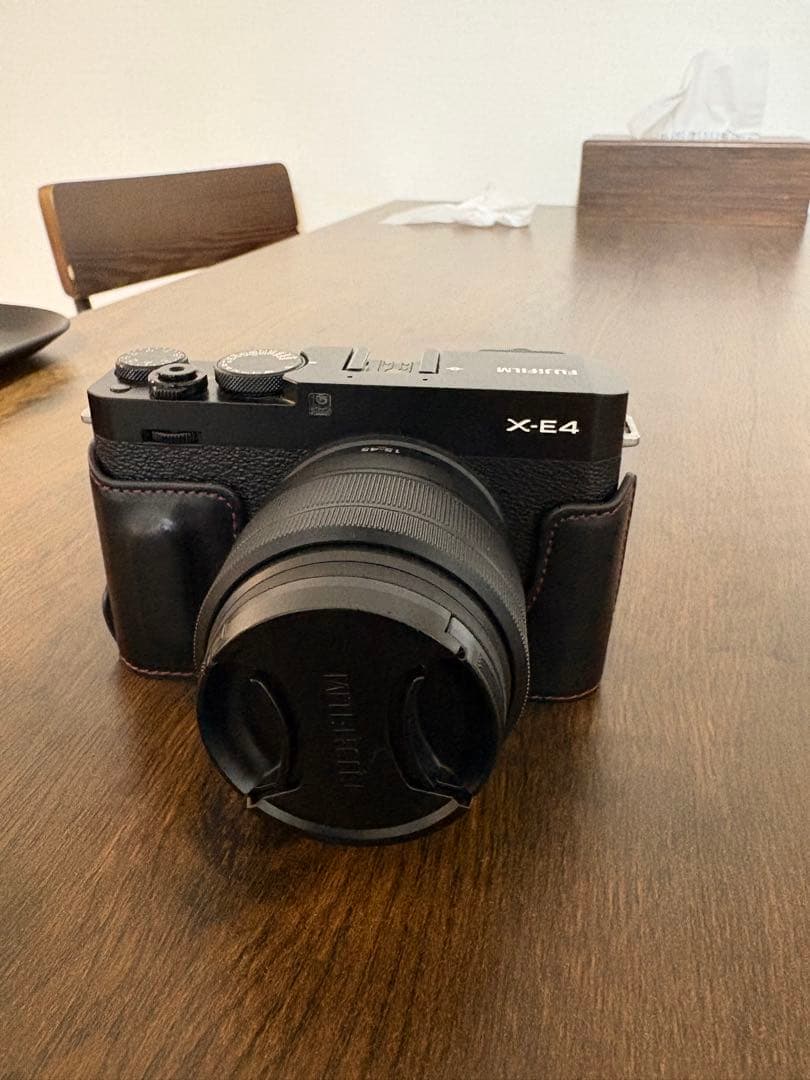 【美品】FUJIFILM X-E4レンズキット