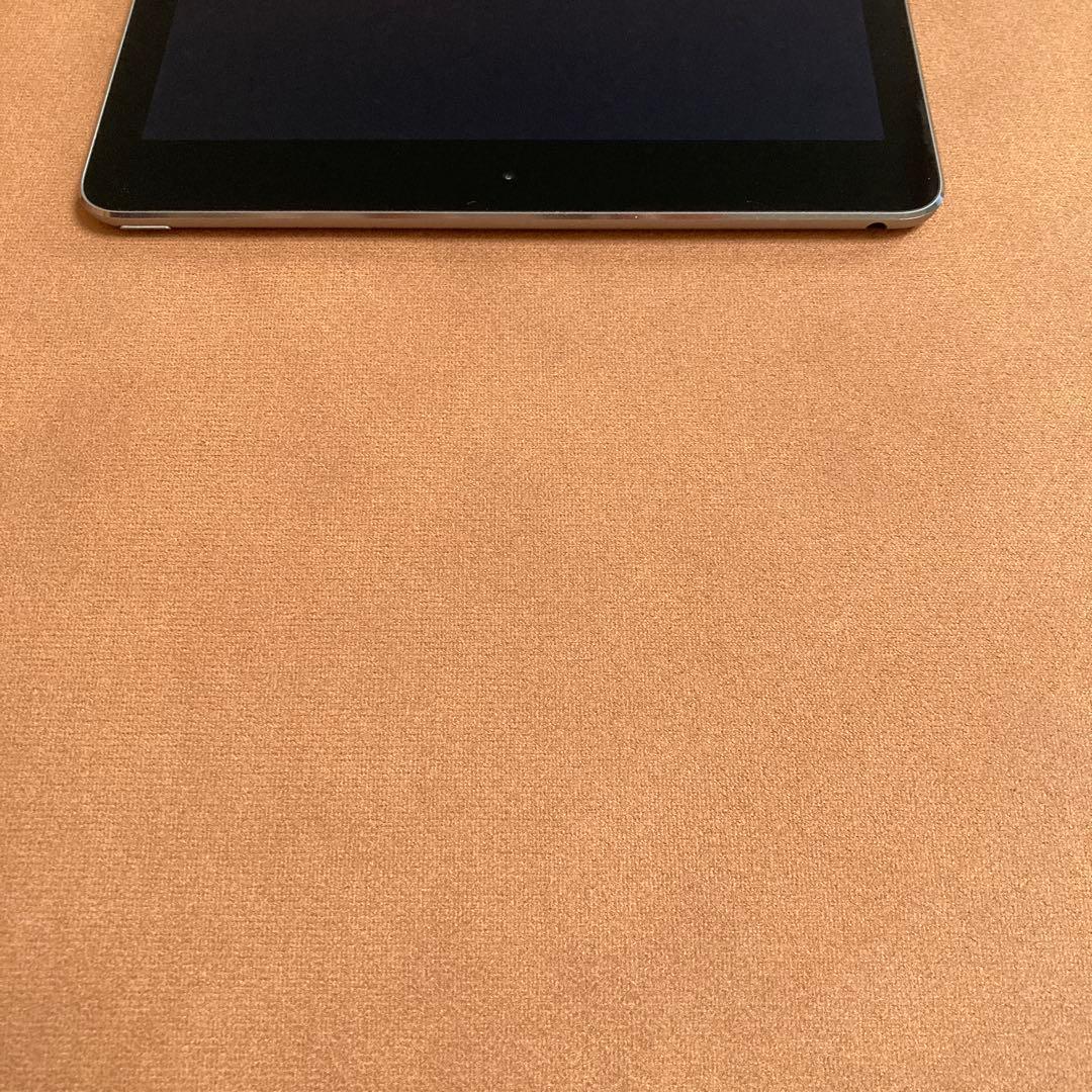 147 美品☆電池ほぼ新品☆iPad Air2 128GB WIFIモデル☆