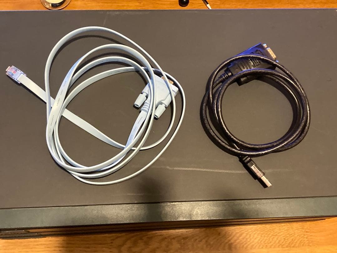 Cisco 2500 SERIES 3台 & Catalyst 2900 1台