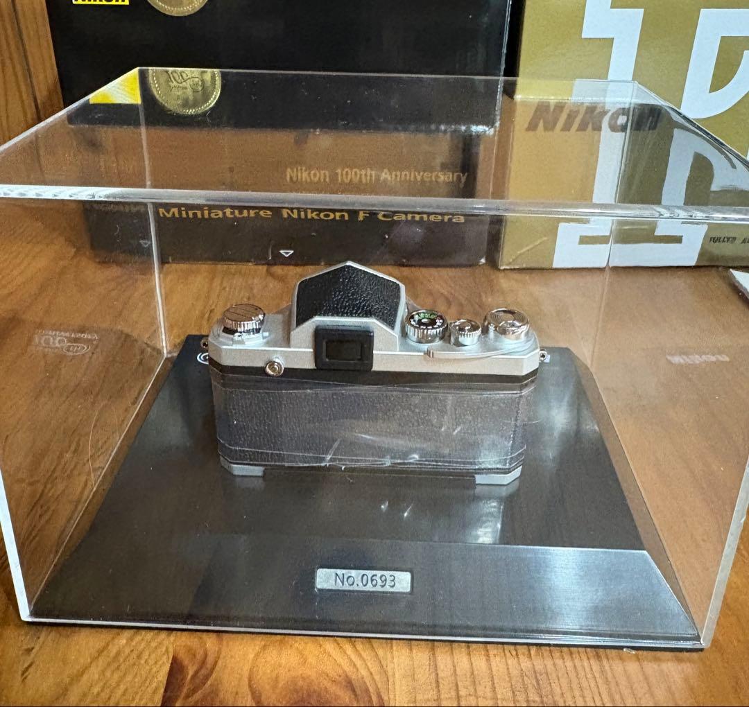 【未使用】Nikon 100周年記念 ニコンFミニチュアカメラ S=1/2
