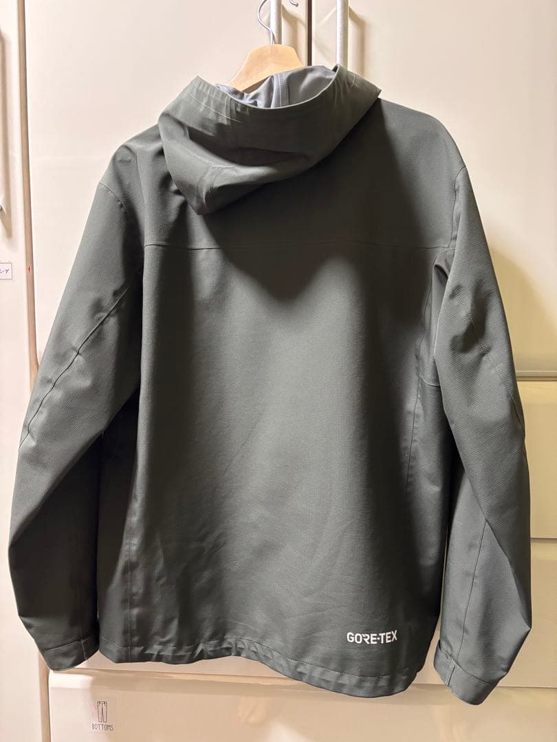 マンシングウェア　サイズL アウター　ゴアテックス