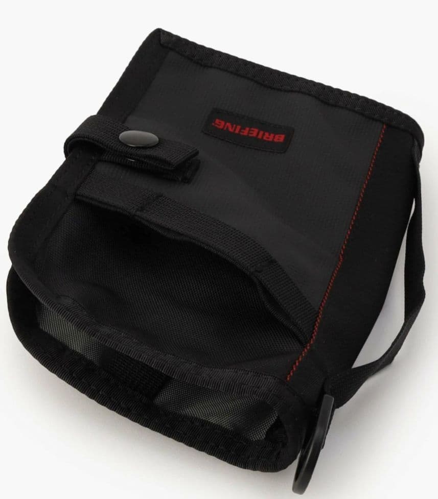 BRIEFING ブラック パスポートケース