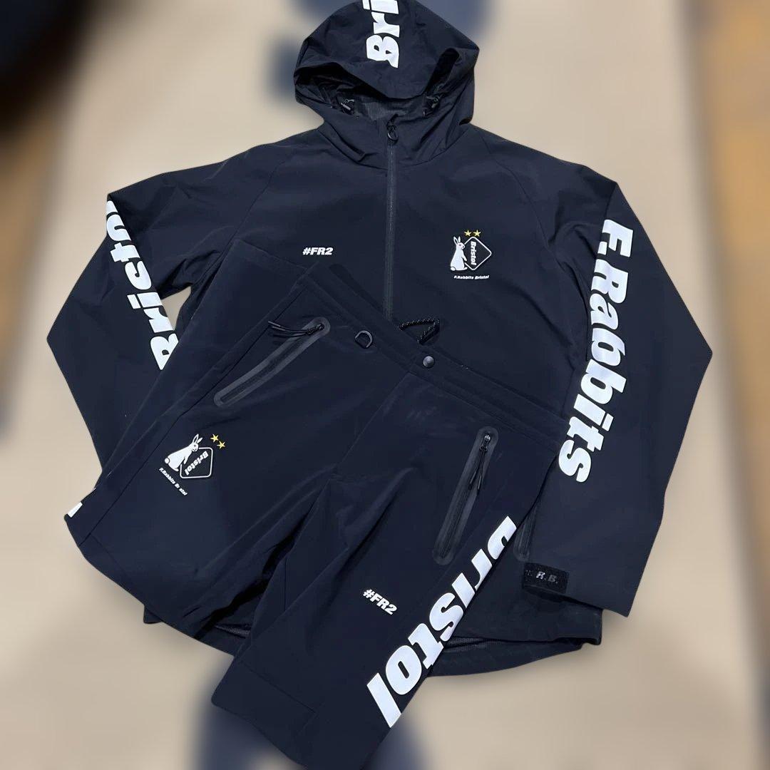 ブリストル×#FR2 コラボセットアップ