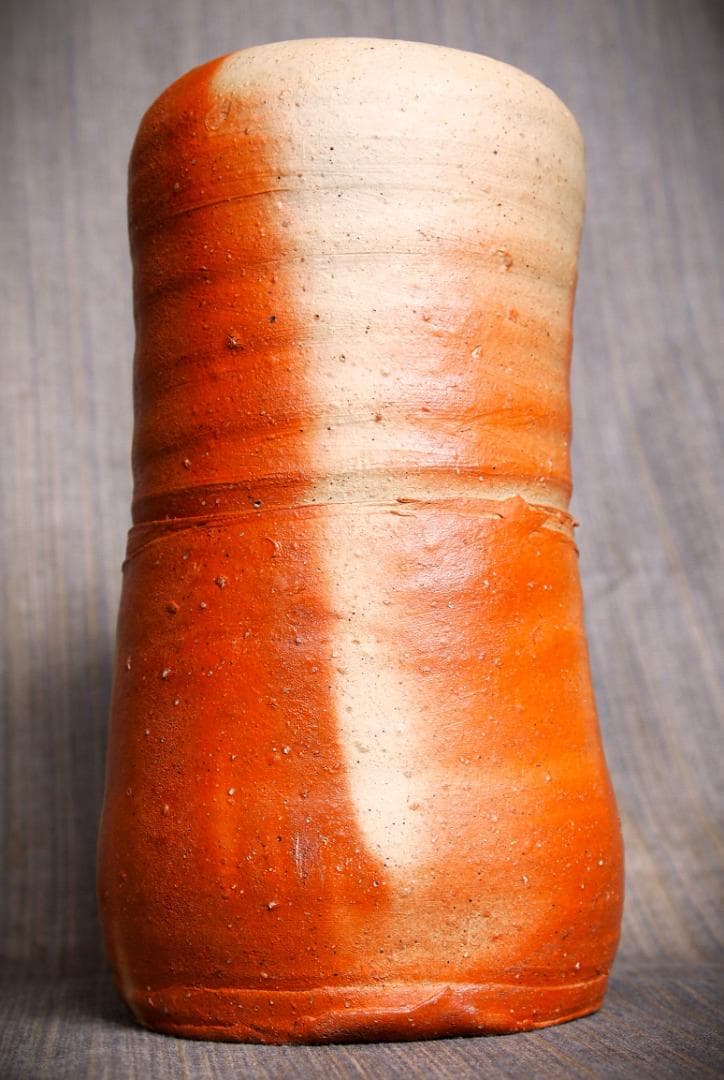 人気作家★金重有邦【師：金重素山、金重陶陽】★備前緋襷花入★共箱・布