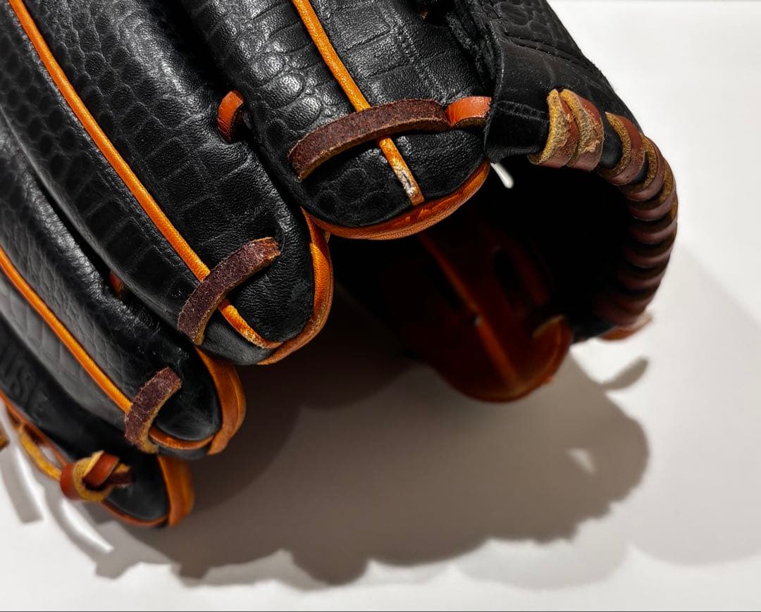 Under Armour 軟式野球グローブ 黒/オレンジ