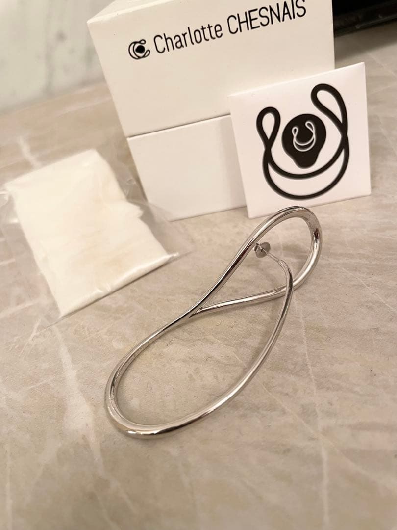 【極美品】シャルロットシェネ／ニードルフープピアス／左右片耳用【希少シルバー】
