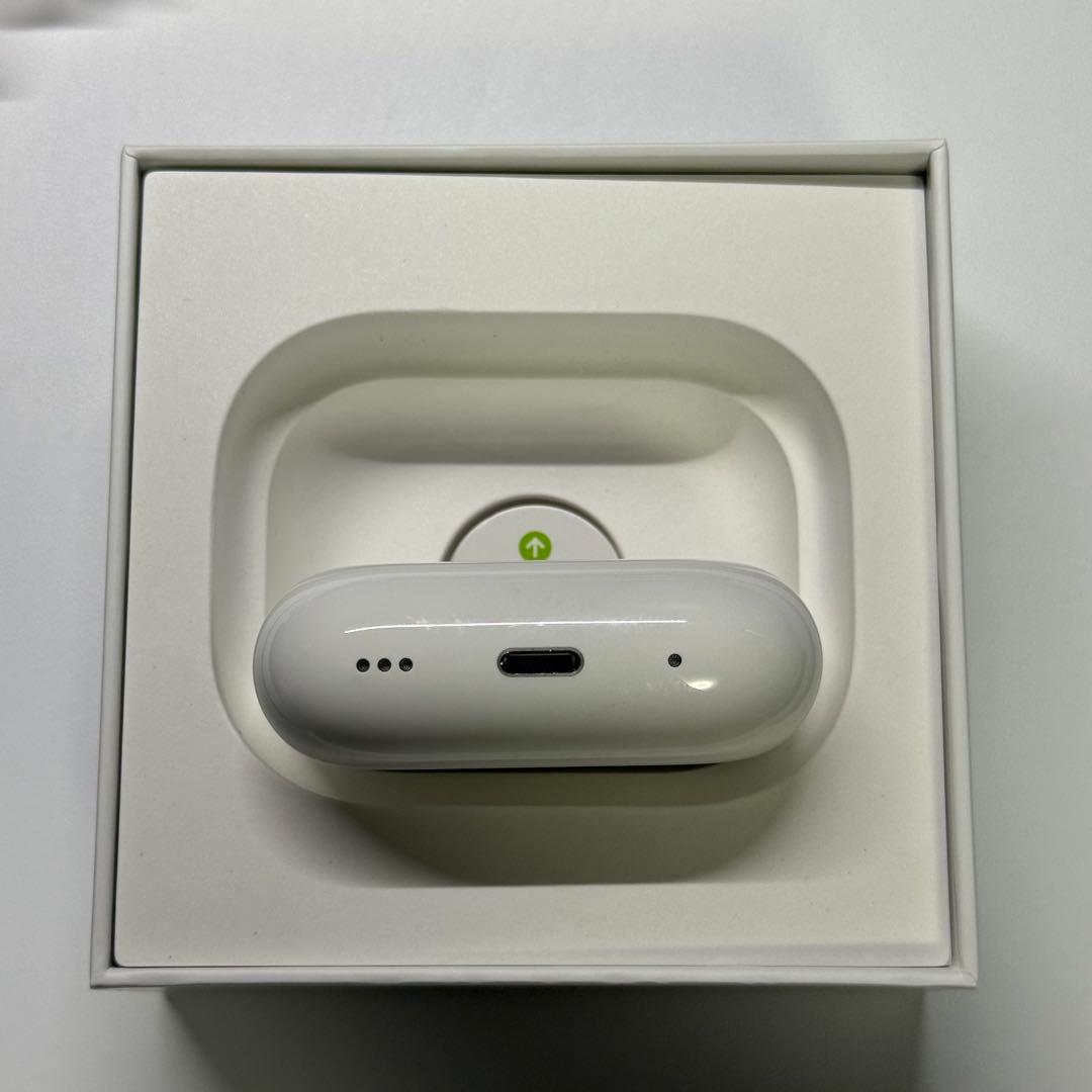 AirPods Pro2 第二世代　本体 付属品完備　充電ケーブル未使用