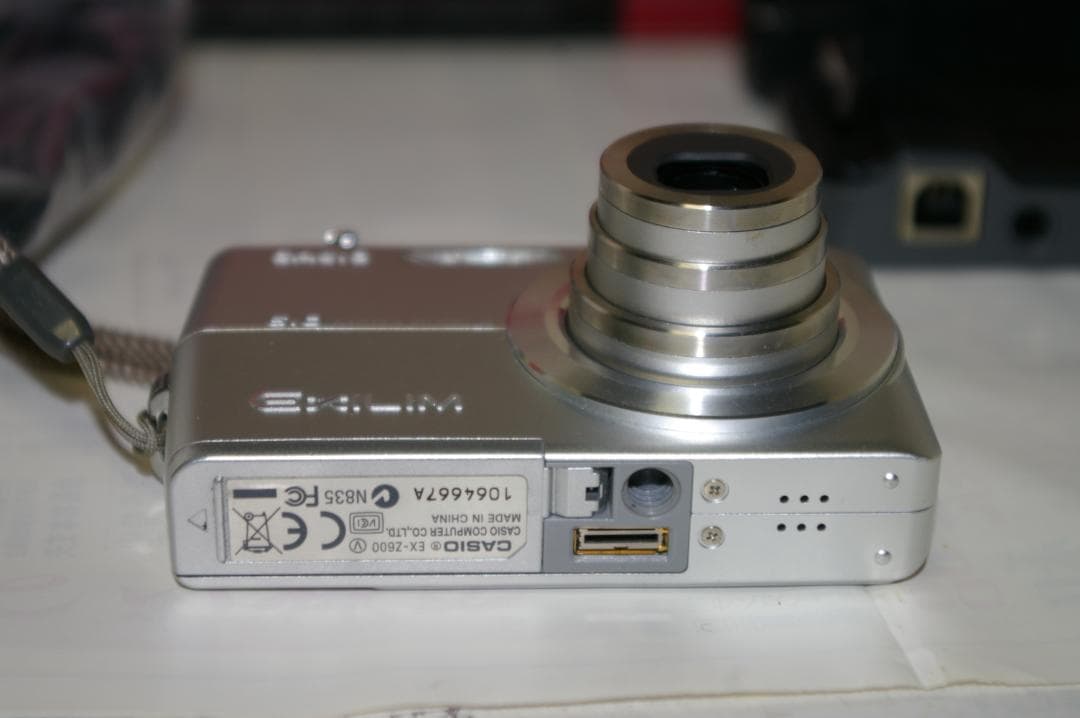 【作動確認済みコンデジ】カシオエクシリムＥＸ-Ｚ６００ （管理番号：D９）