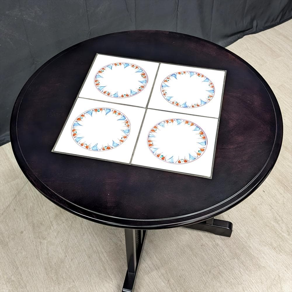 モリシゲ　メヌエット　砥部焼タイル　ラウンドテーブル　サイドテーブル　カフェ