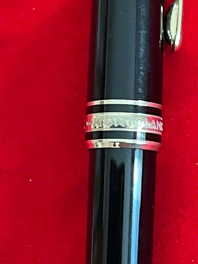 モンブランボールペン マイスターシュテュック 164 ゴールド❗️艶やかです‼️