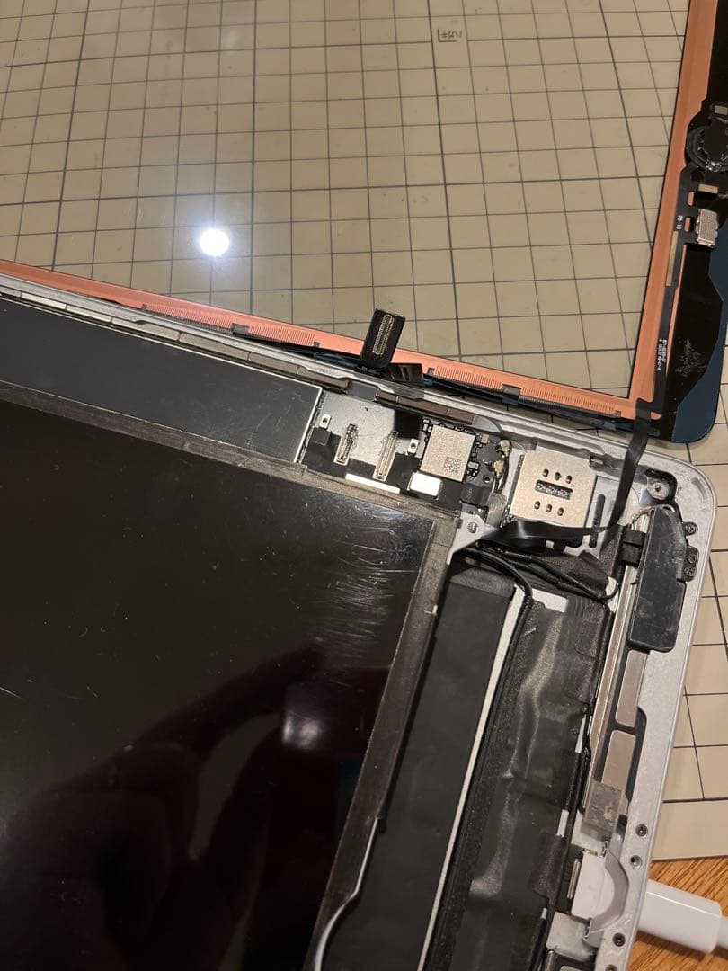 【ジャンク】iPad 第9世代 ブラック セルラーモデル