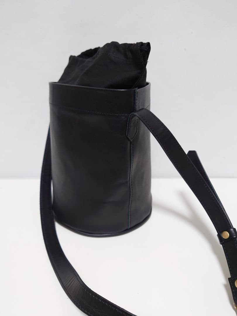 未使用級✨パーマネントエイジ 北欧暮らしの道具店 バケツ型レザーショルダーバッグ