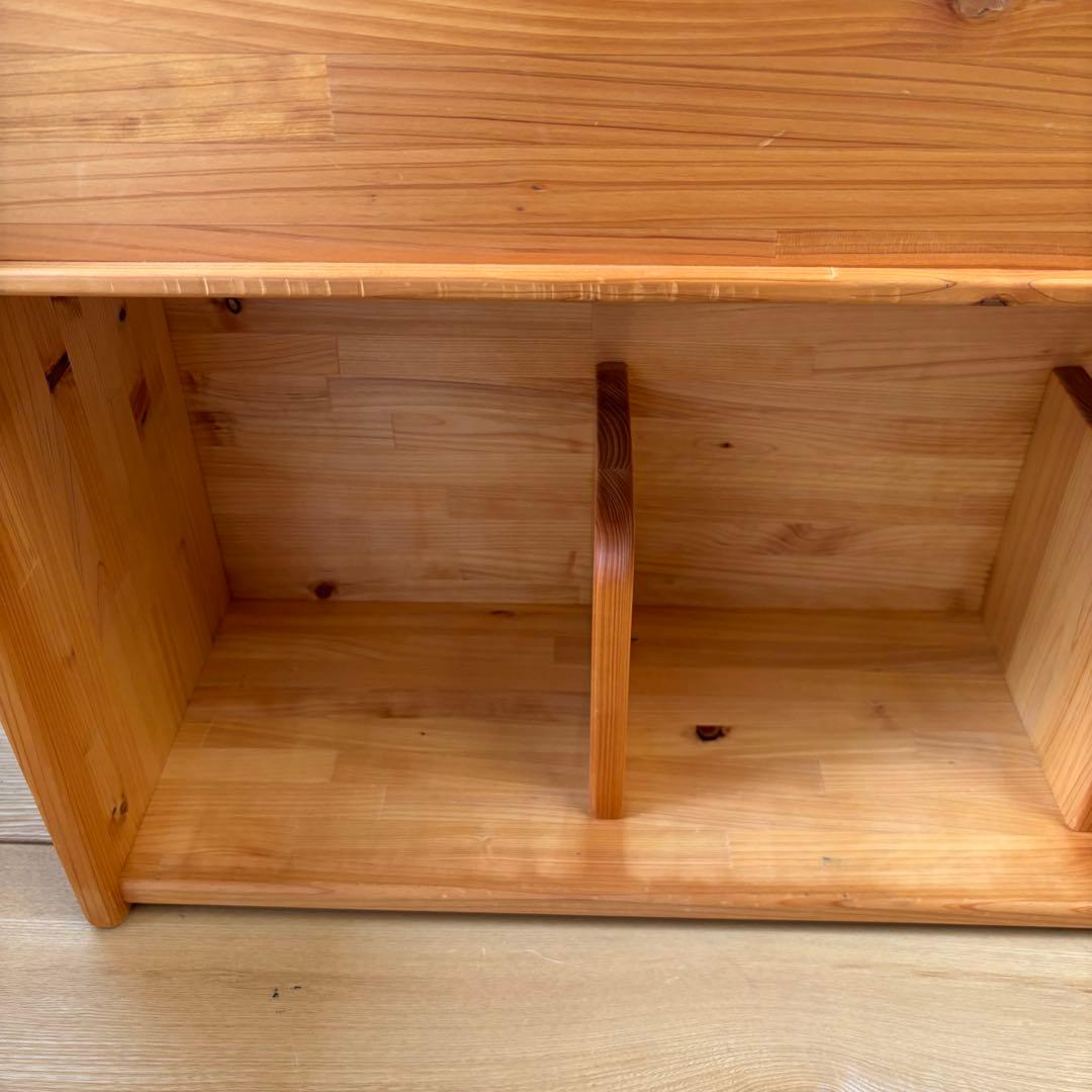 少し大きな絵本棚 なかよしライブラリー 国産品　天然ひのき