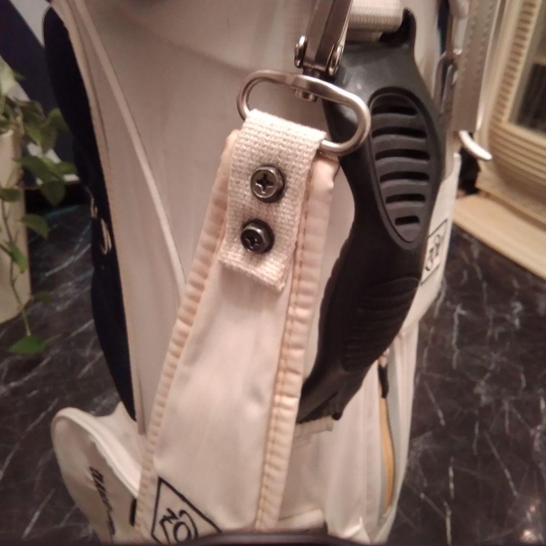 ブランドゾーイのスタンドキャディーバック