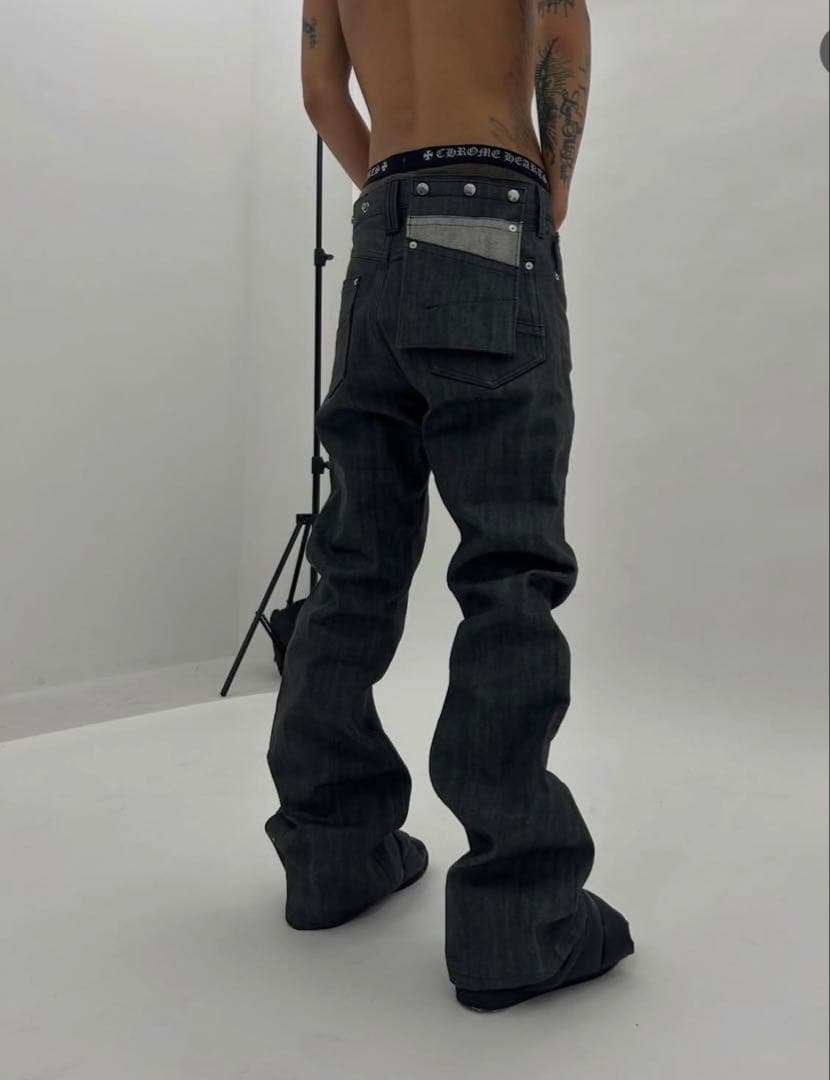 ダークグレー フレアデニムパンツ blanco サイズ1 goar