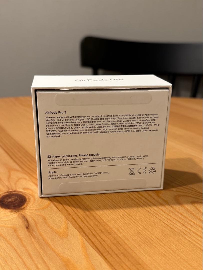 AirPods Pro 3 本体　ほぼ未使用