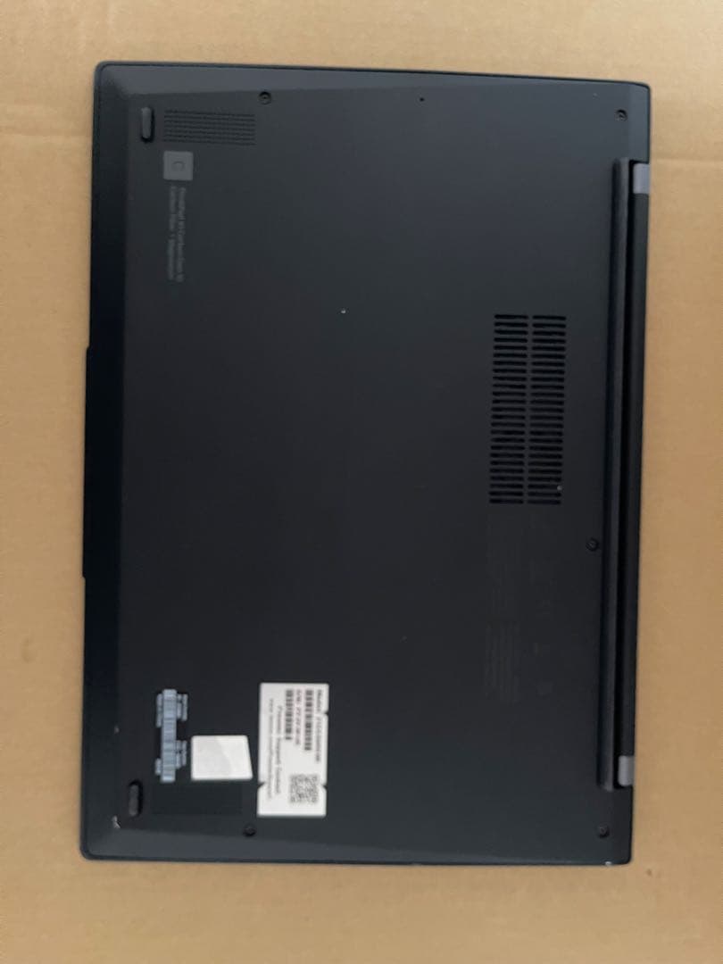 ThinkPad X1 Carbon Gen10 12世代 i5 8GB 256