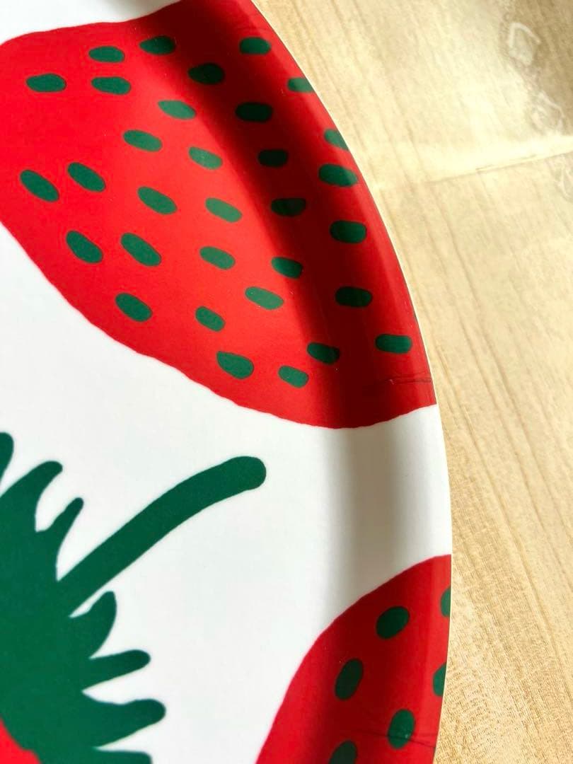 ♠︎新品未使用♠︎マリメッコ　marimekko トレー　トレイ　マンシッカ　いちご