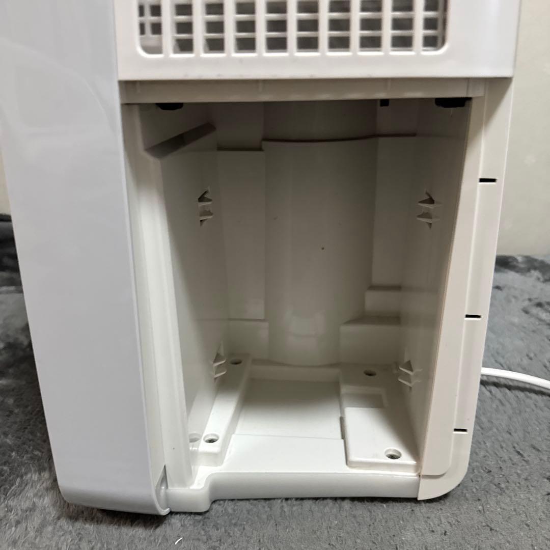 除湿機　cm-l100 シャープ　2021