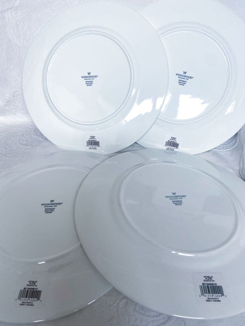 未使用　ウエッジウッド　インタグリオ プレート 27cm 4枚セット