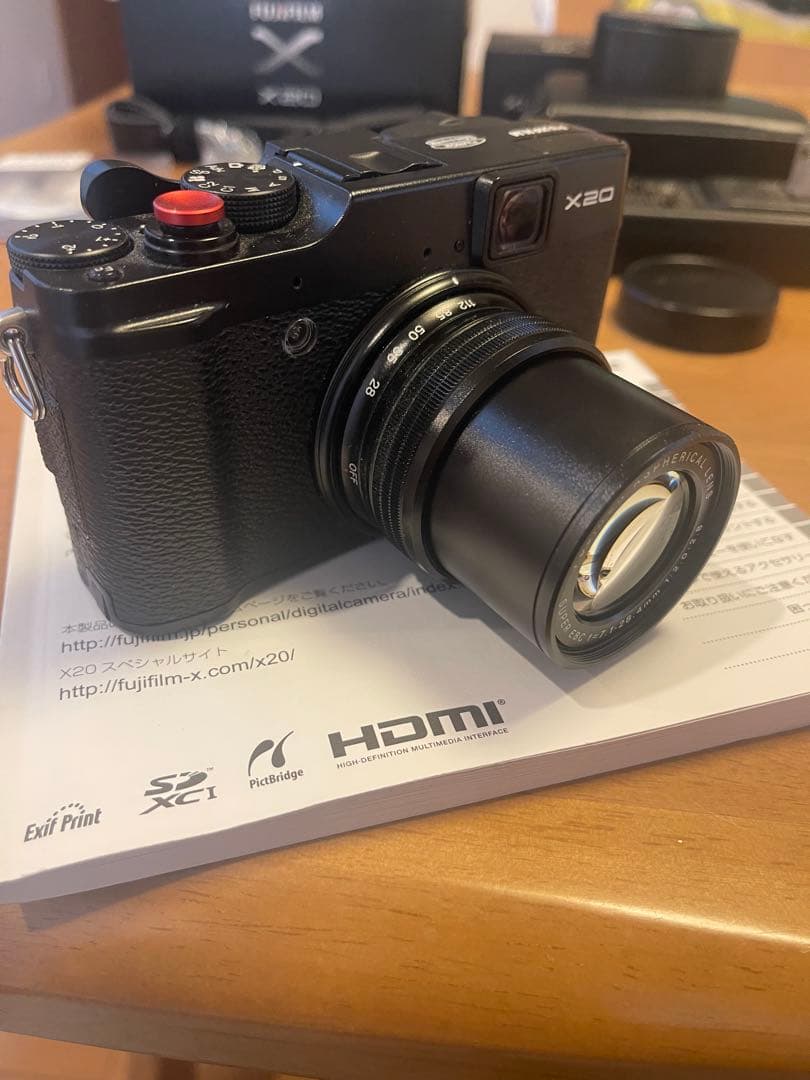 富士フイルム　Fujifilm X20 ブラック 本体　オプション多数　美品