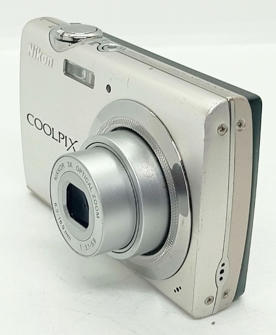 Nikon COOLPIX S230 デジタルカメラ Silver 充電器付き
