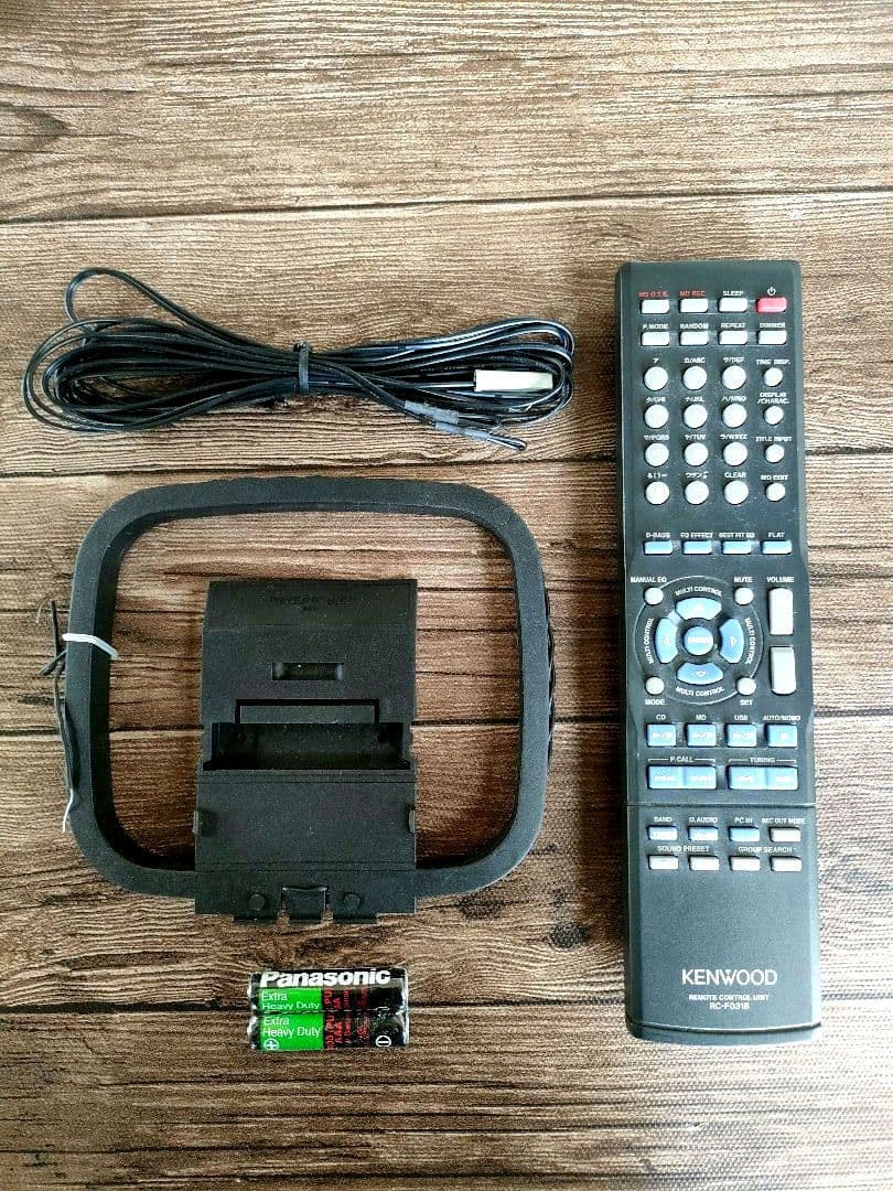 美品　KENWOOD NDL100 CD/MD/USB ミニコンポ 　ホワイト