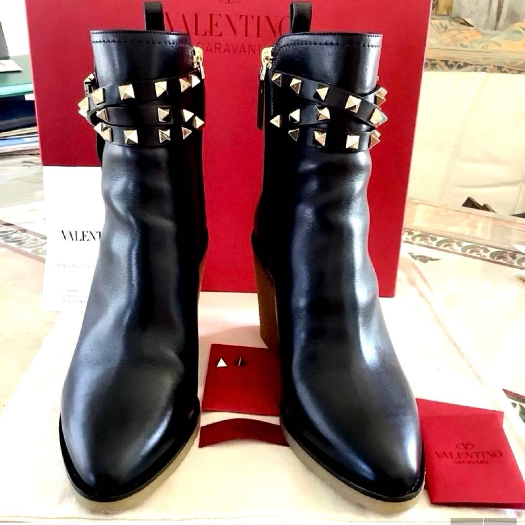 極美品! ヴァレンティノガラヴァーニ ロックスタッズ ショートブーツ 23㎝