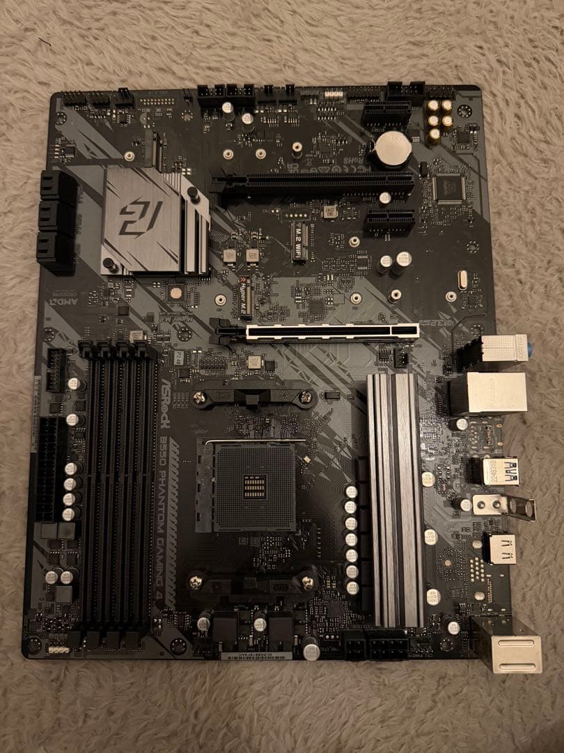 ASRock B550 PHANTOM GAMING 4 本体　美品