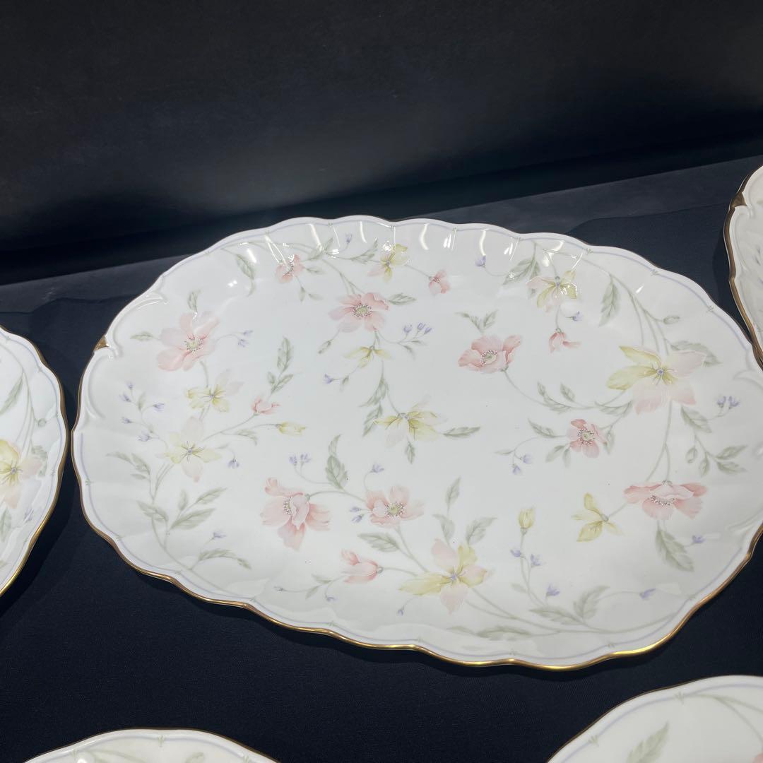 花柄陶磁器食器セットナルミのディナーセット