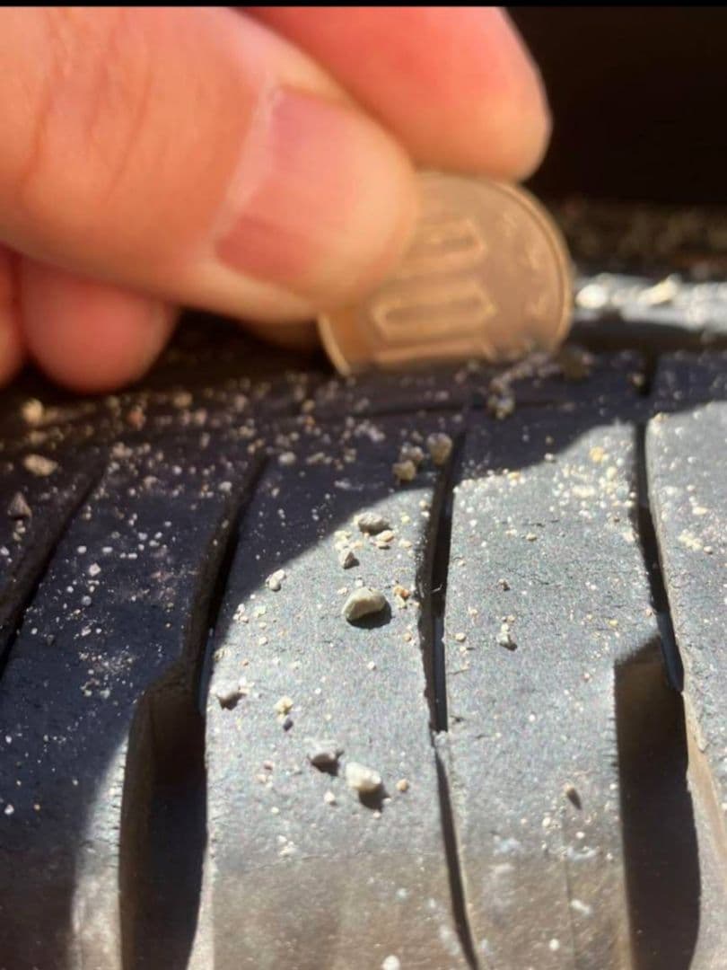 b*4様 225/50R18　レグノ４本　エスティマ純正ホイール付き