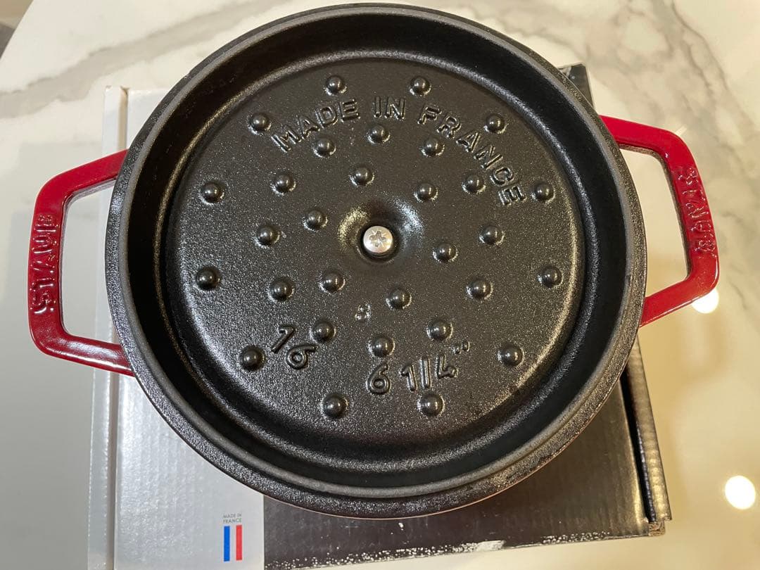 ストウブ ピコココット ラウンド 16cm チェリー