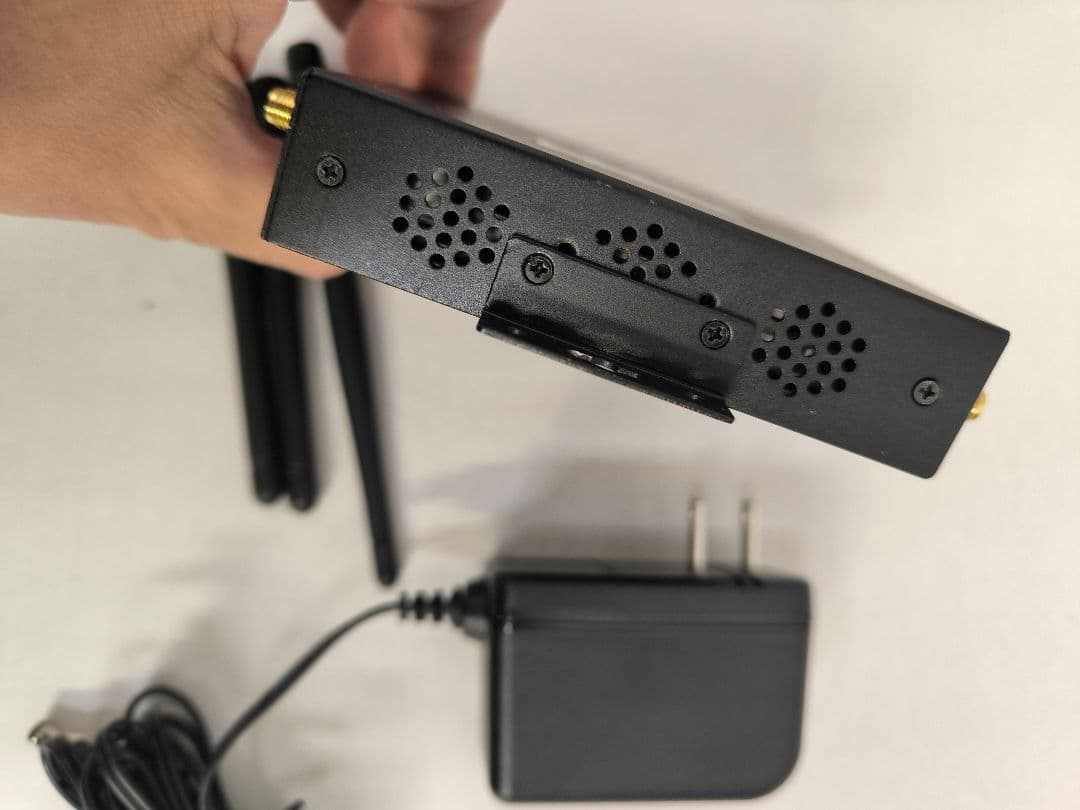 2 I-O DATA LTEルーター UD-LT2