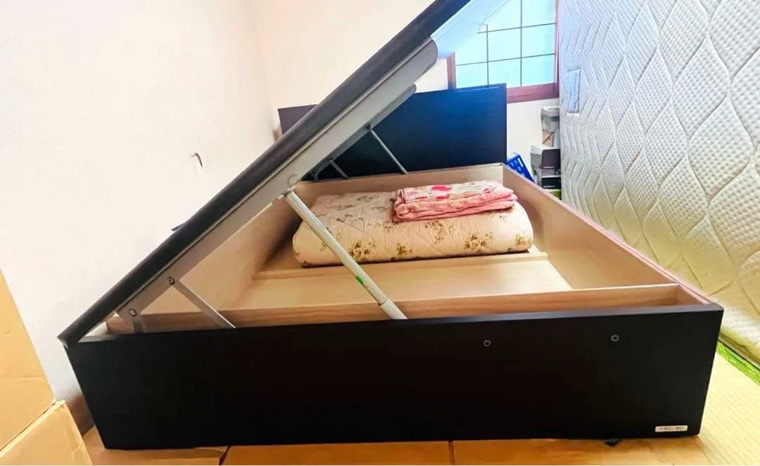 【送料込み】TOKYO BED 高品質 ダブルベッド　フレーム 跳ね上げ式