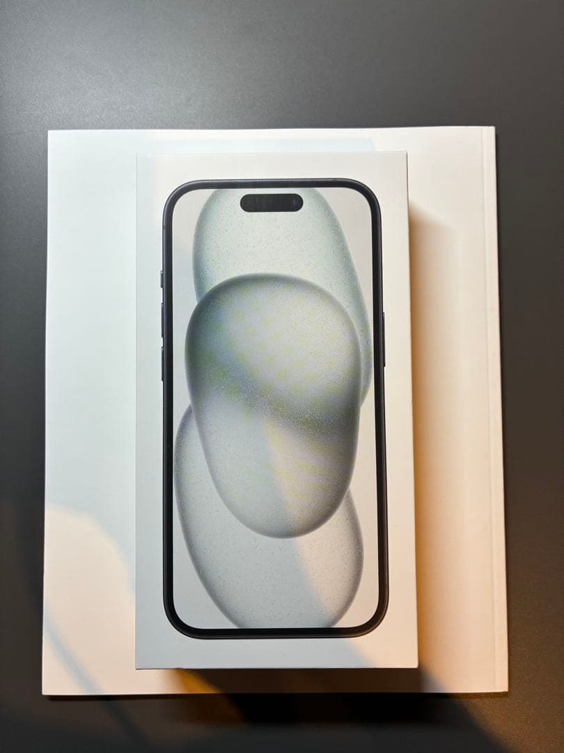 iPhone 15, 128GB 本体 AppleCare保証 付属品付