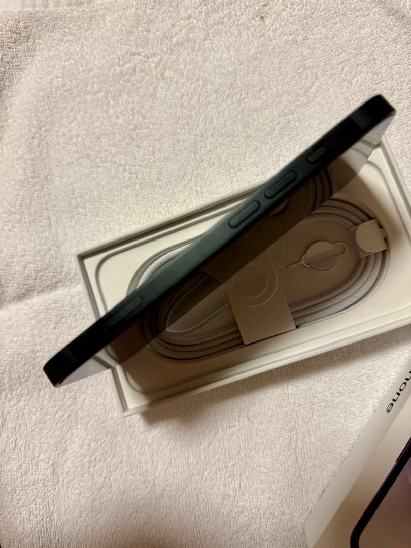 スマートフォン本体 azu.hariko