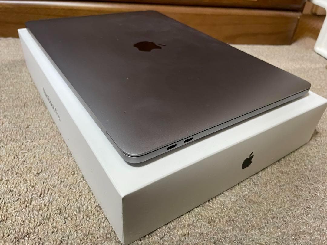 MacBook Pro (13インチ, 2017, ポート×4, US配列)