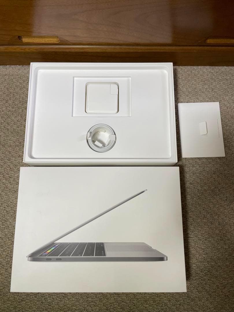 MacBook Pro (13インチ, 2017, ポート×4, US配列)