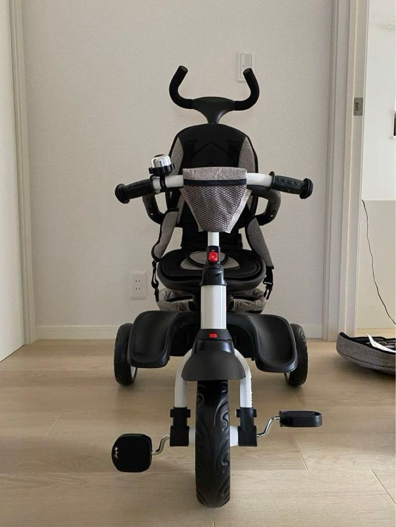 【美品】BTM 子供用三輪車　4in1 ベージュ