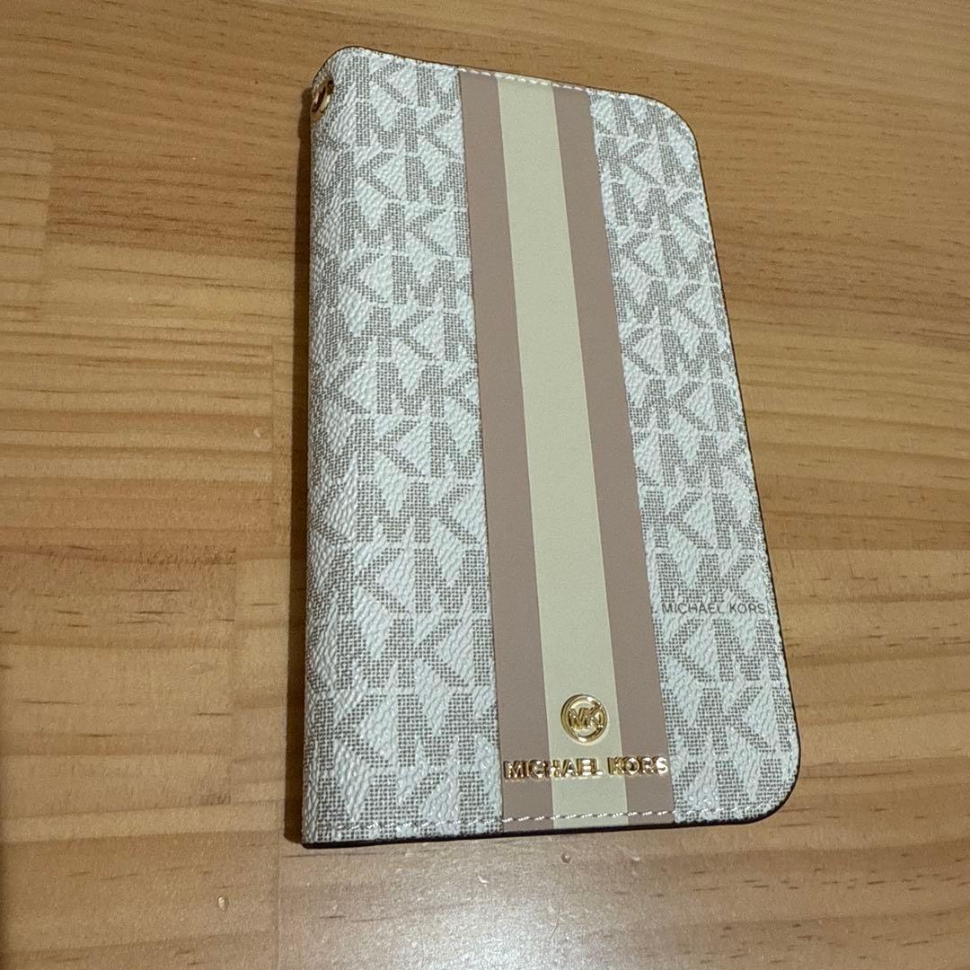 iPhone15ProMAX ケース