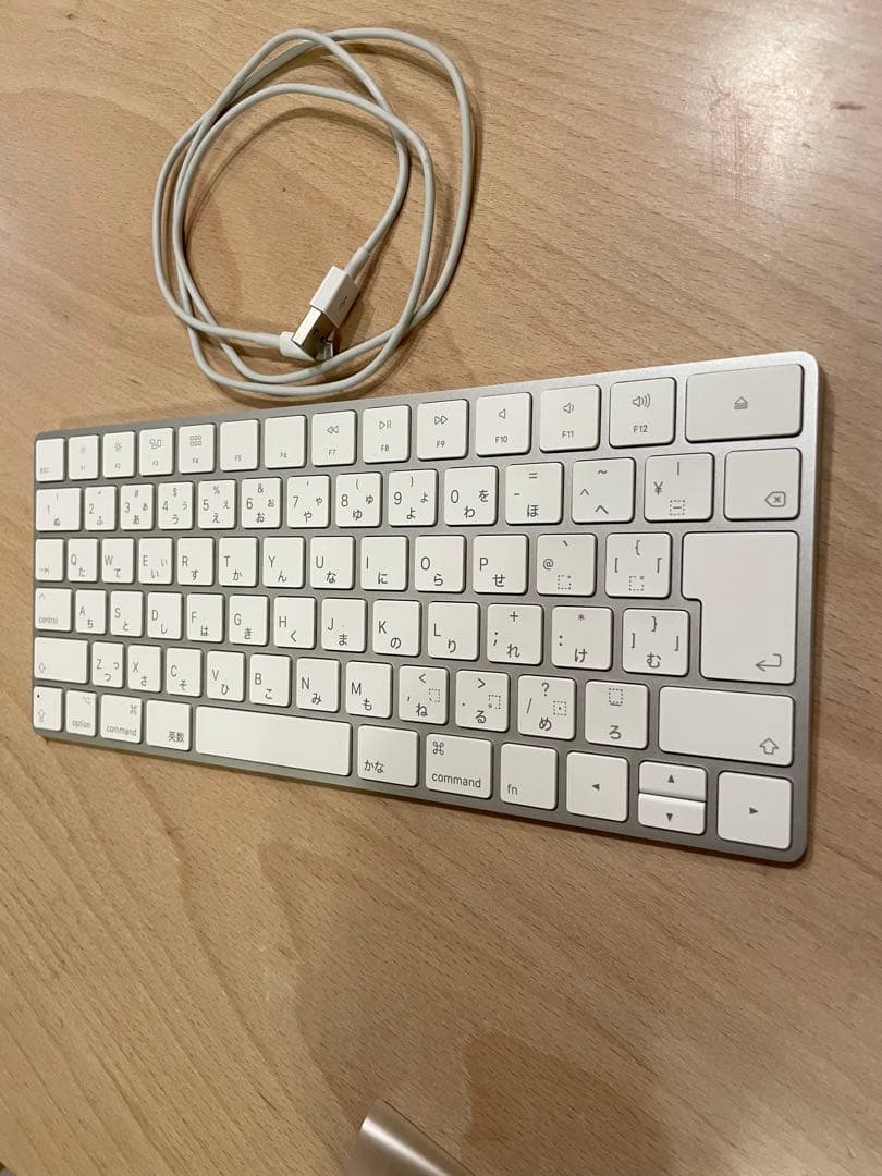 iMac (2017) 21.5インチ 16GB