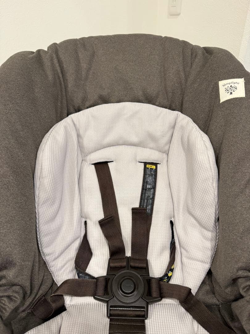 限定モデル【美品】combi ネムリラ オートスウィング 電動ハイローチェア