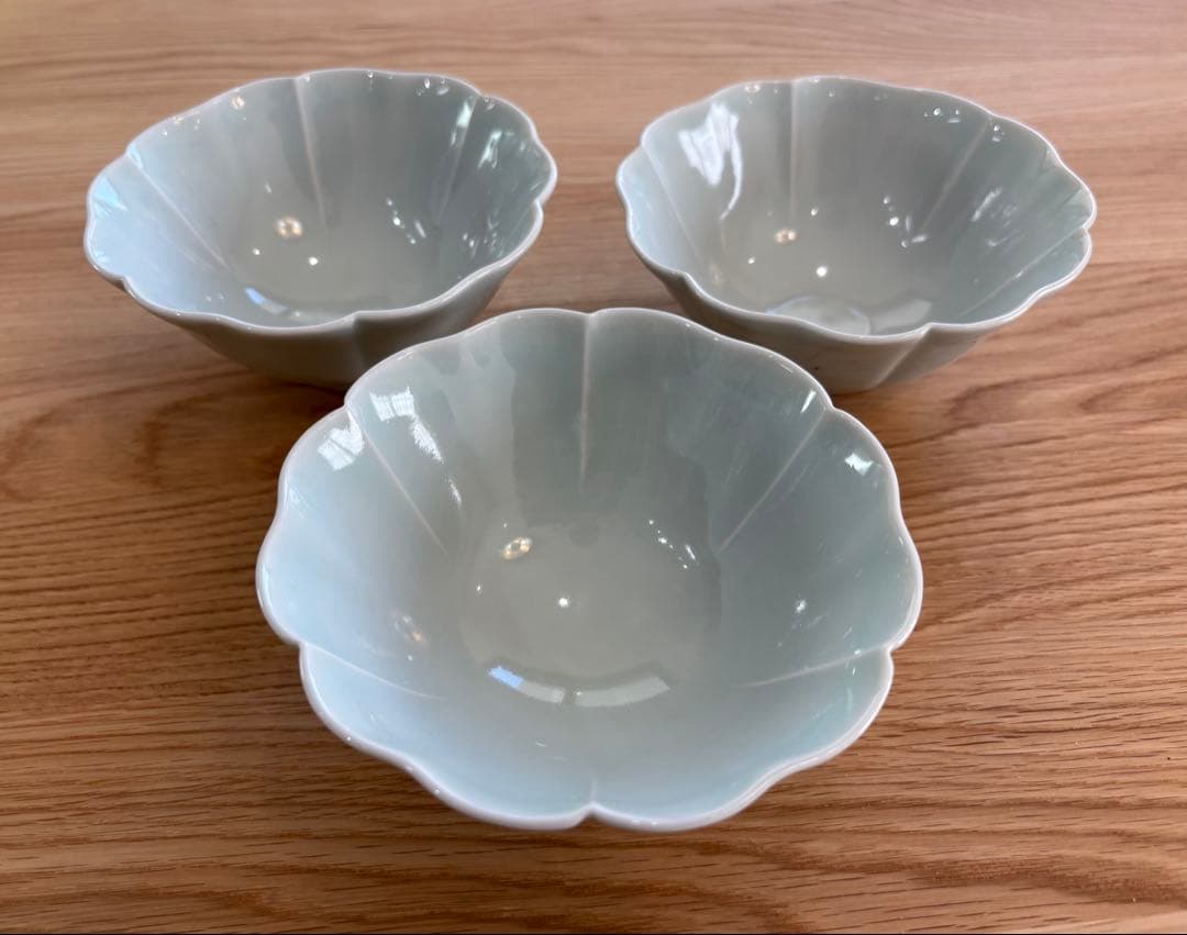 土井善男　緑白釉4,5寸輪花鉢 ３個セット&１個おまけ