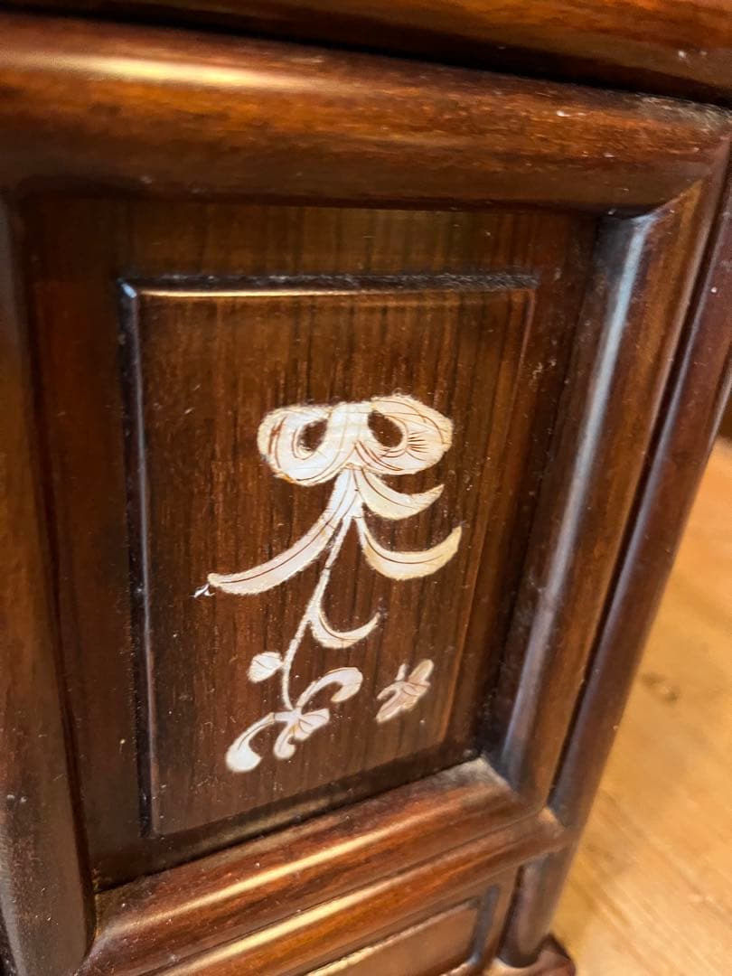 ジョンジョン＊螺鈿 紫檀 茶箪笥 飾り棚 小ぶり 違い棚 和風 昭和レトロ