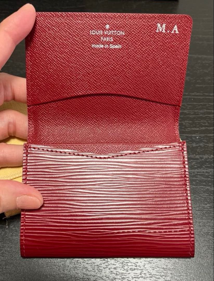 【LOUIS VUITTON】名刺入れレザー
